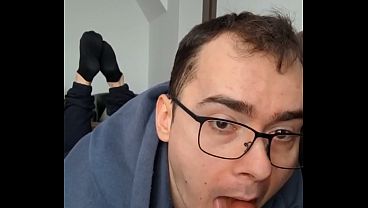 Chupando Seu Pau Até Gozar Na Minha Boca Com Dildo