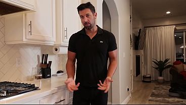 Coroa Molhada Recebe Gozada Interna Nas Férias Com O Marido