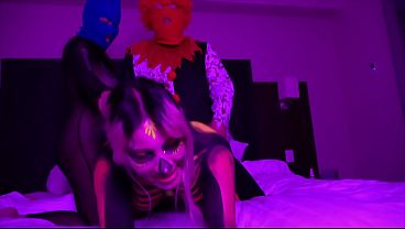 Pervy Playhouse Apresenta Pervy Conhece La Catrina