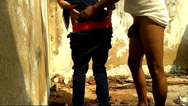 Vi A Madrasta Do Amigo Mijando No Mato E A Fiz De Égua